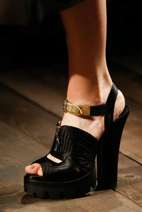 prada shoes fall 2013|Prada Fall 2013 Ready.